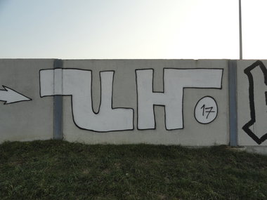 Graffiti Wall - Photo by pannonian - Uh