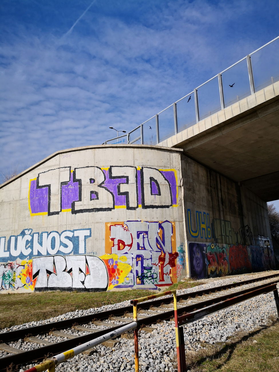 Graffiti Wall - Photo by pannonian - tbfd