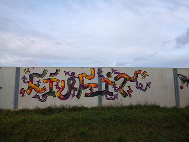Graffiti Wall - Photo by pannonian - fiufit