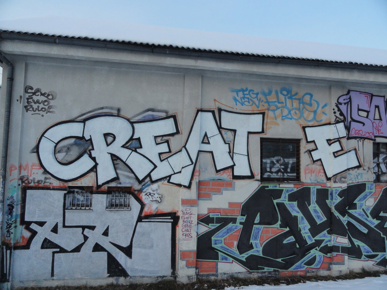 Graffiti Wall - Photo by pannonian - Create