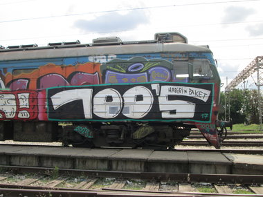 Graffiti Wall - Photo by pannonian - 100S, 100.S