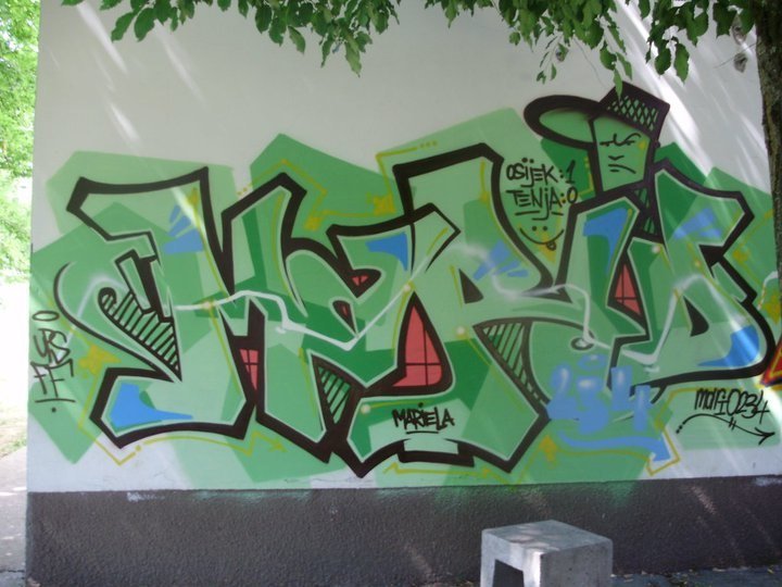 Graffiti Wall - Photo by pannonian - Mario234 (2012)