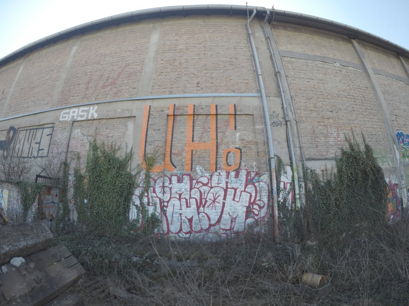 Graffiti Wall - Photo by pannonian - uh, auks