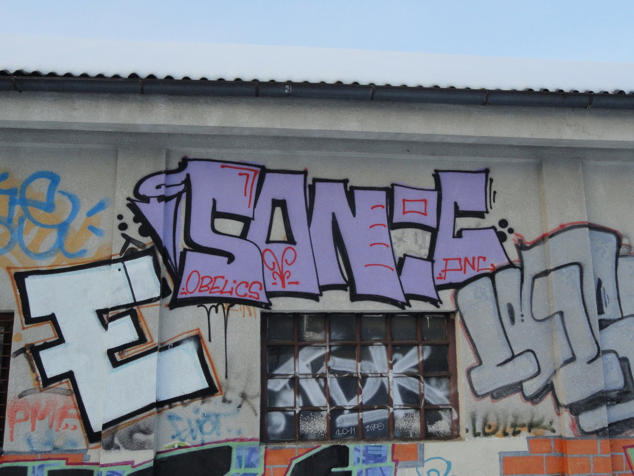 Graffiti Wall - Photo by pannonian - Sonic