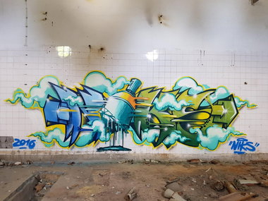 Graffiti Wall - Photo by pannonian - Niks