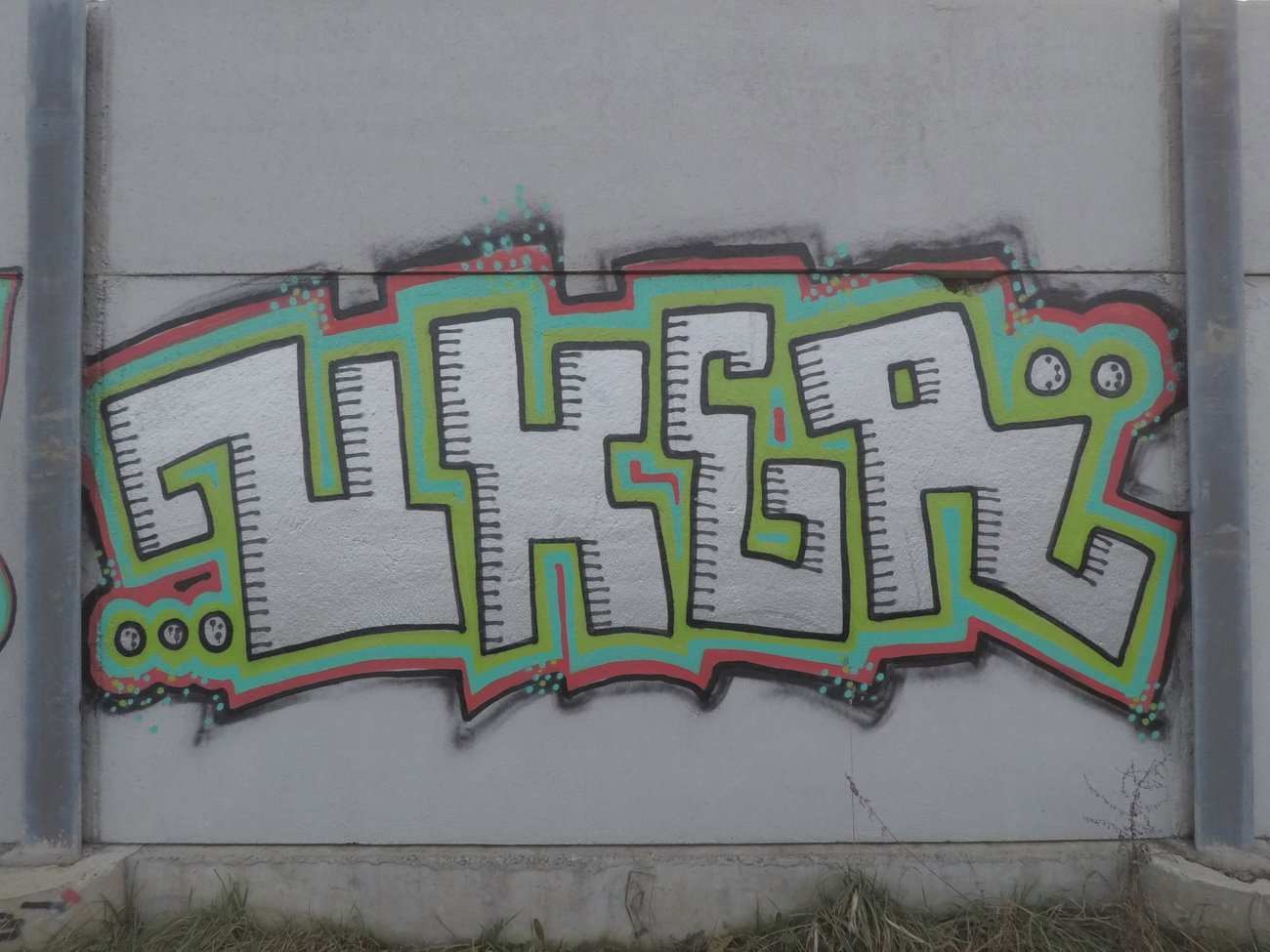 Graffiti Wall - Photo by pannonian - Uher