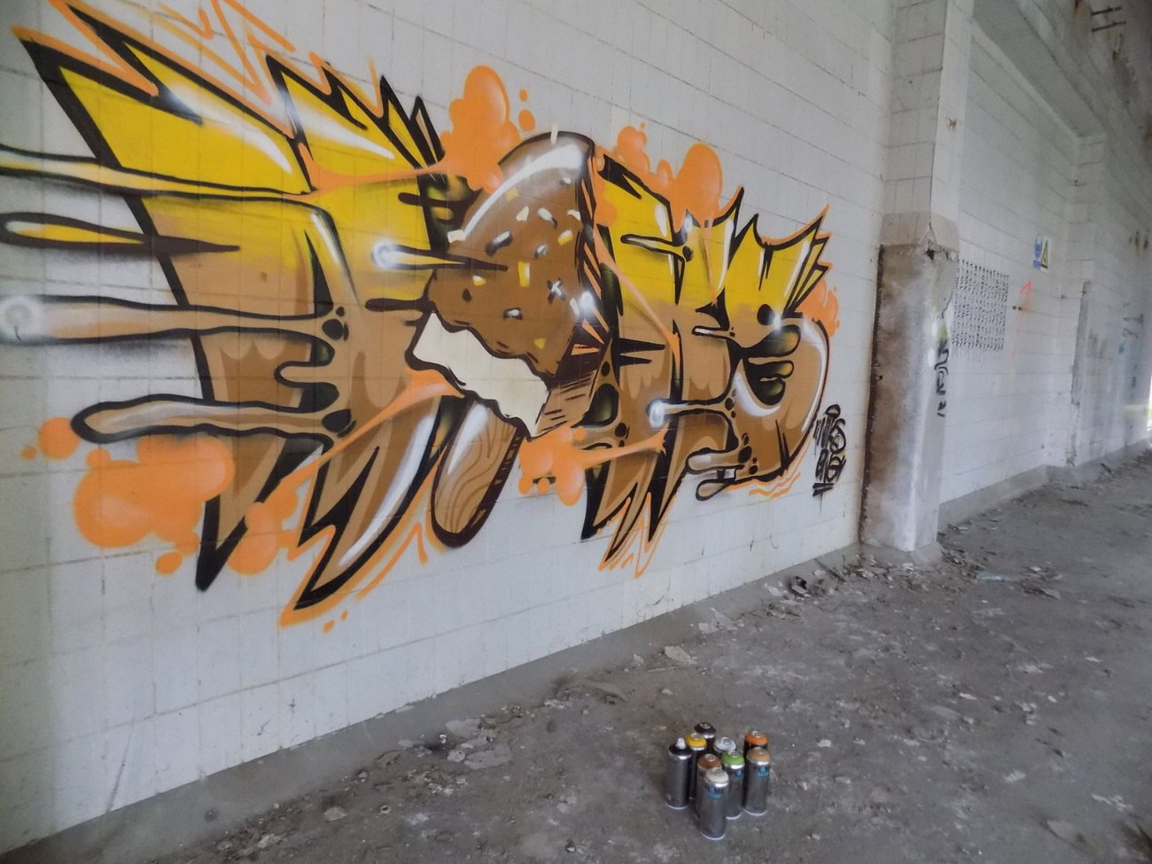 Graffiti Wall - Photo by pannonian - Niks