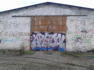 Graffiti Bombing - Photo by pannonian - Argon, Kma