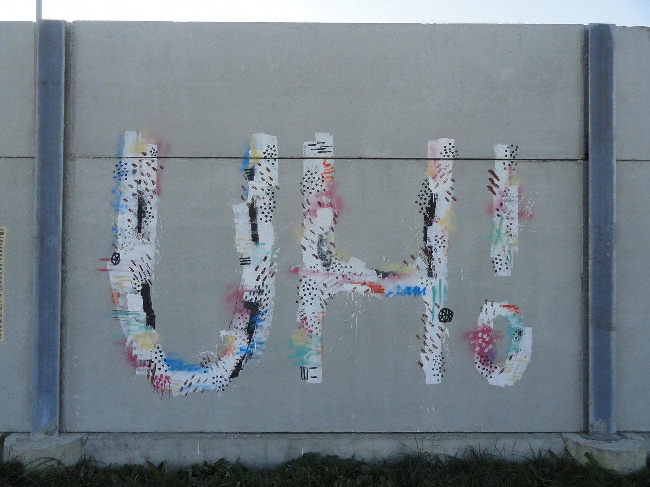 Graffiti Wall - Photo by pannonian - Uh