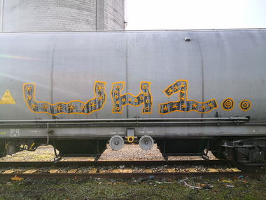Graffiti Train - Photo by pannonian - uh, uhone