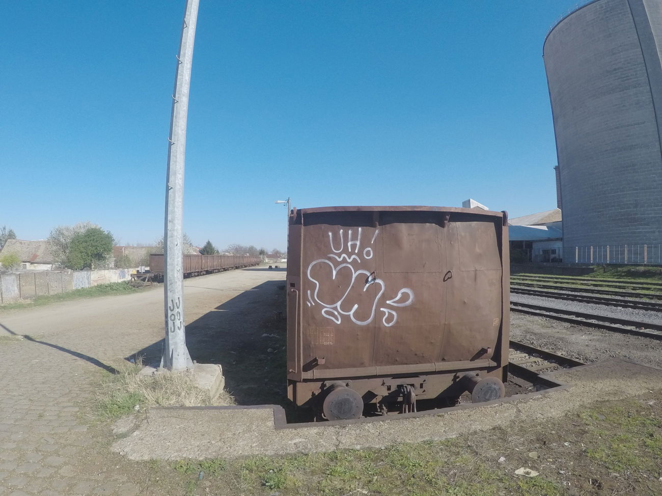 Graffiti Train - Photo by pannonian - Uh, Freight