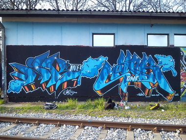 Graffiti Wall - Photo by pannonian - Niks, Moler