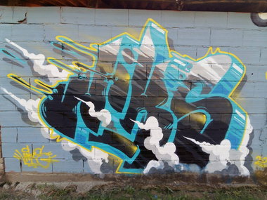 Graffiti Wall - Photo by pannonian - Niks