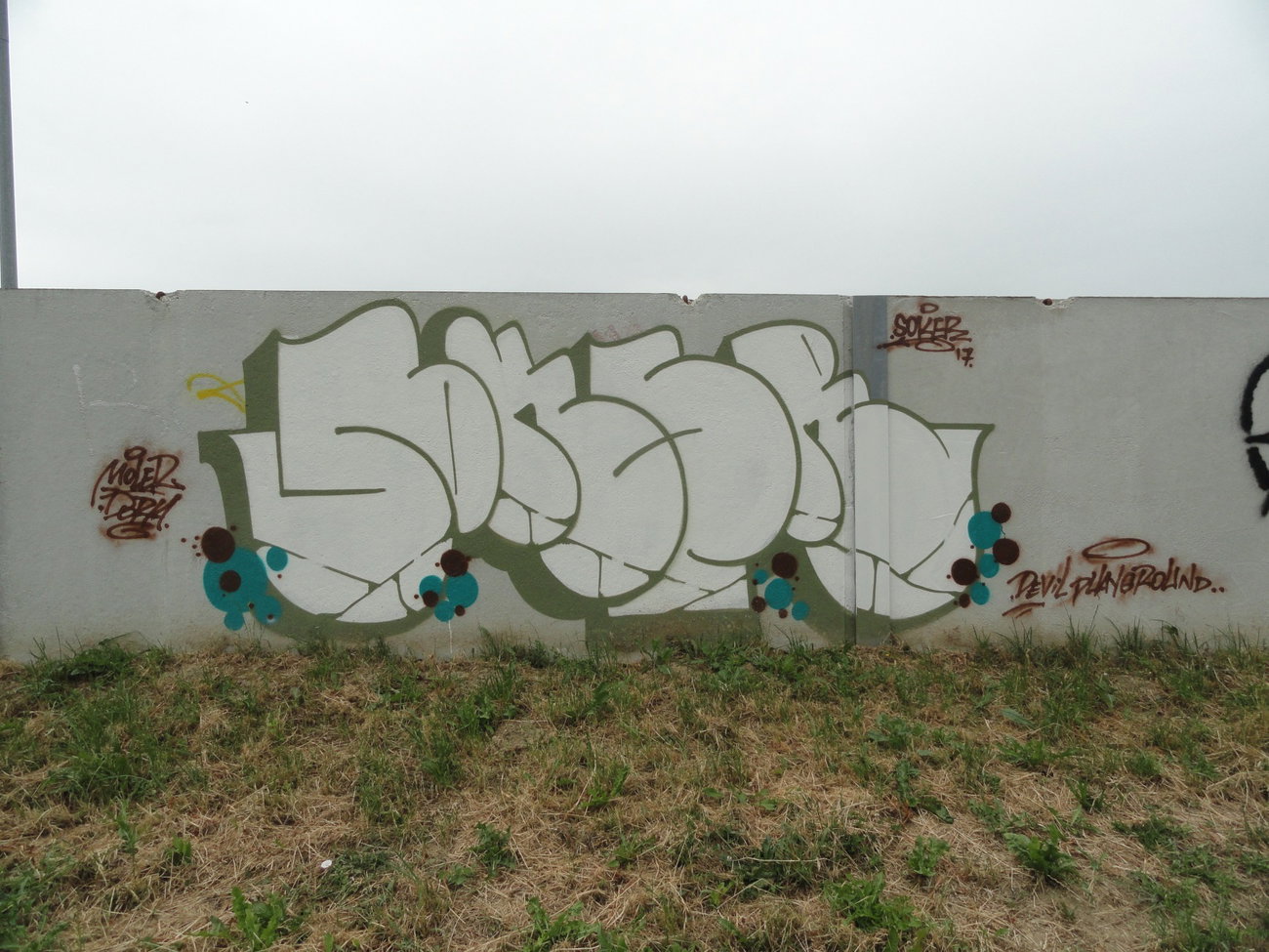 Graffiti Wall - Photo by pannonian - Sok