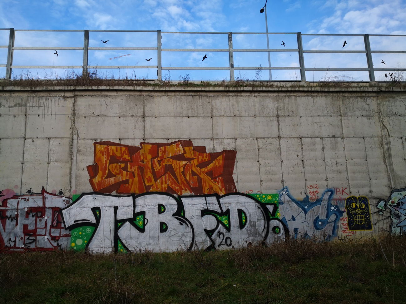 Graffiti Wall - Photo by pannonian - gask, tbfd