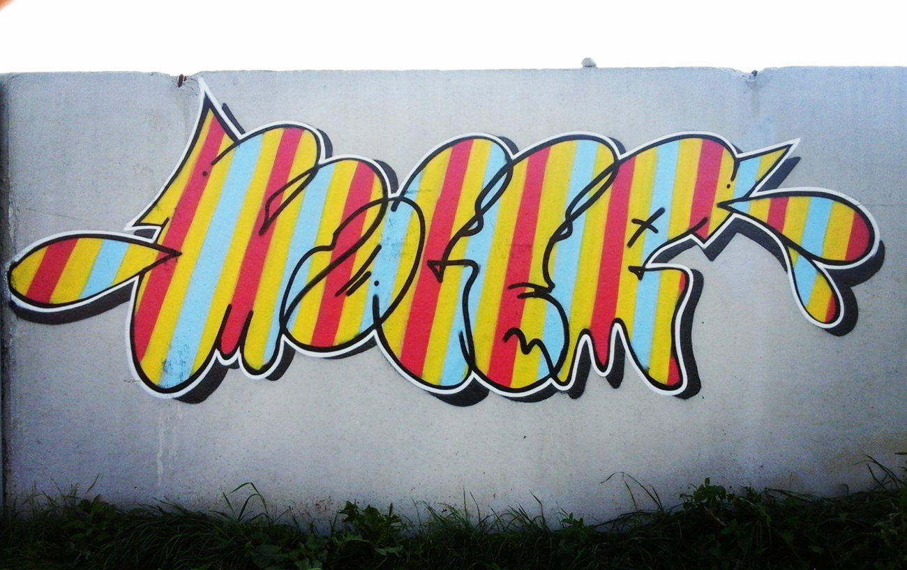 Graffiti Wall - Photo by pannonian - Moler