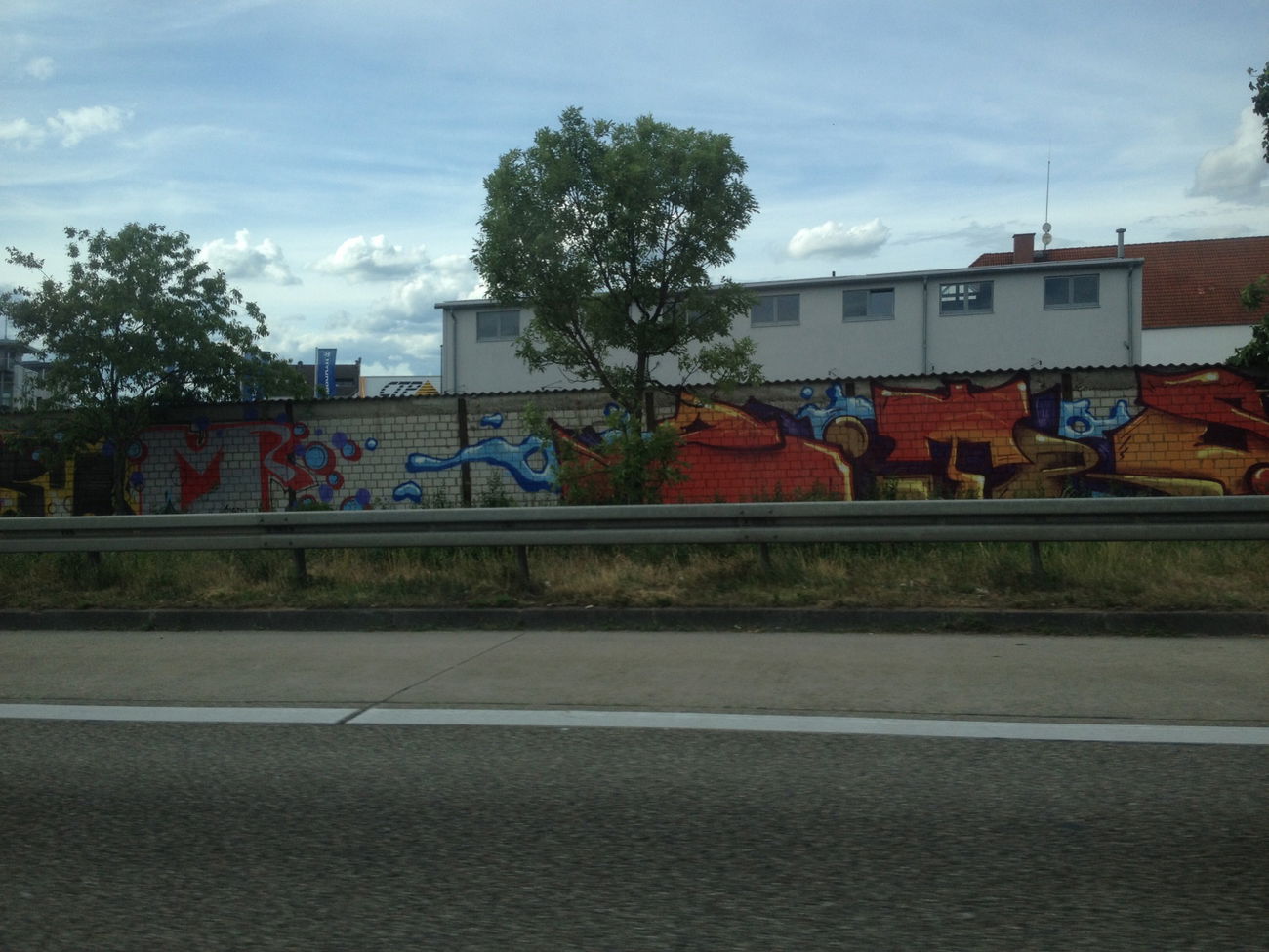 Graffiti Wall - Photo by panzerknacker - Zitro