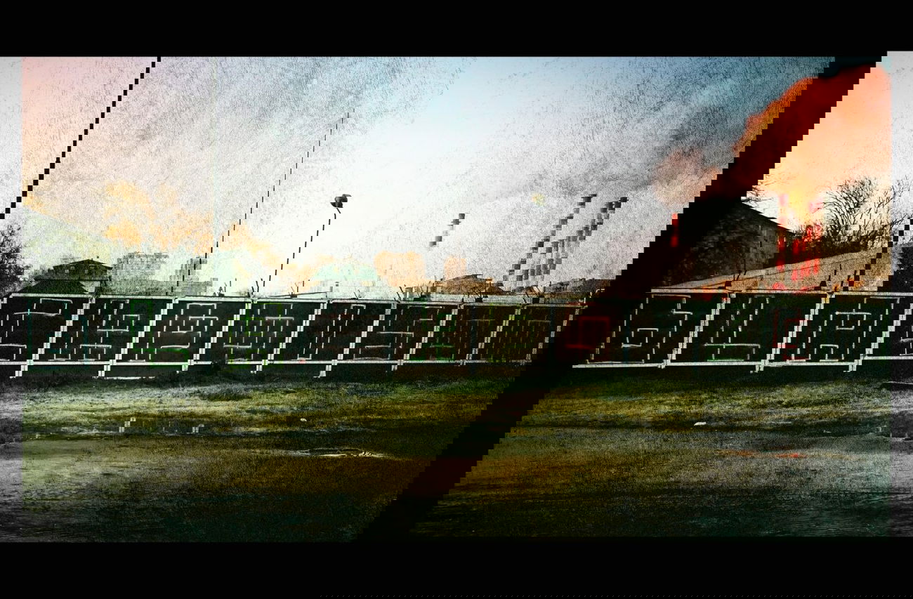 Graffiti Photo by paranoiq (2014)