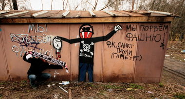 Graffiti Street Art - Photo by paranoiq - St., Pauli, antifa