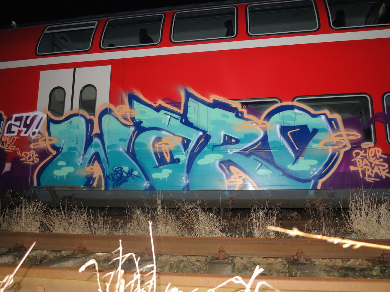 Graffiti Train - Photo by partytime - waro (2015)