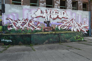 Graffiti Wall - Photo by partytime - Mace, Waro, Hide (2016)