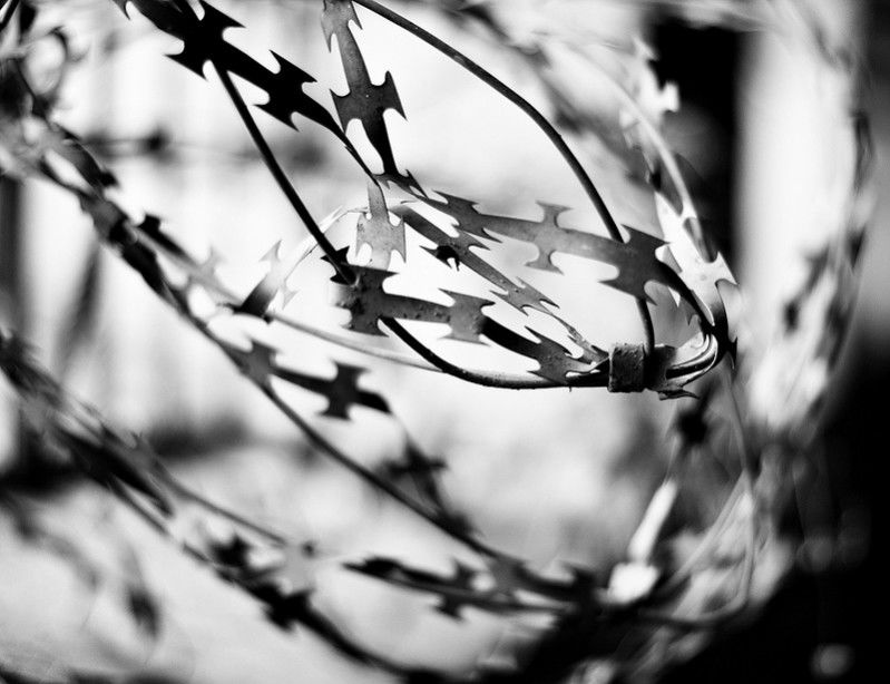 Graffiti Artwork - Photo by pasha - black, white (2011)