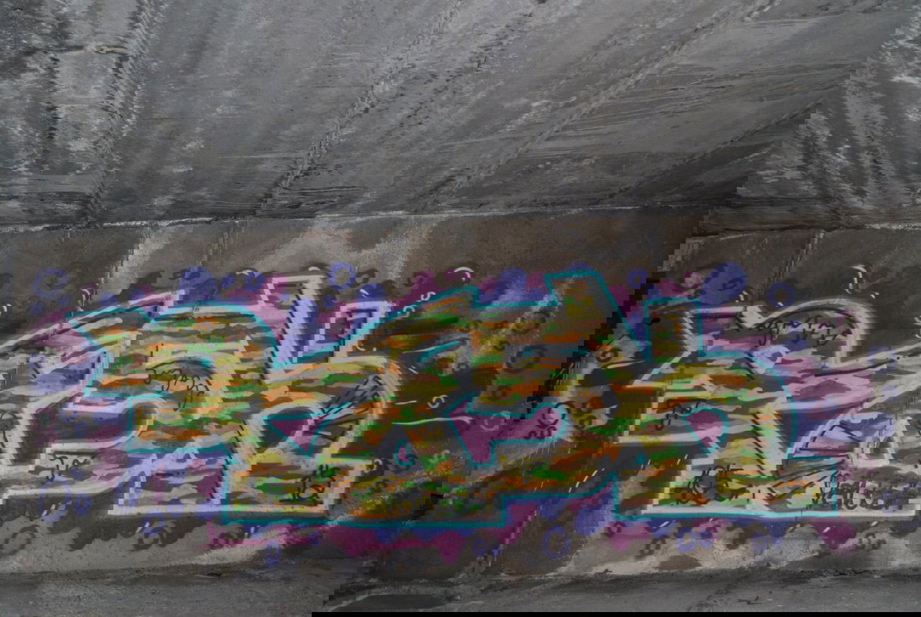 Graffiti Wall - Photo by pask