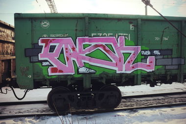 Graffiti Train - Photo by pask - pask, 40, 40's (2014)