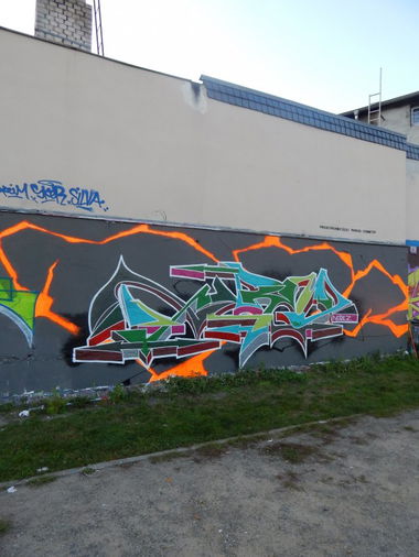 Graffiti Wall - Photo by paulkannnicht - turm, rtc, ncc