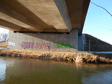Graffiti Wall in Cottbus - Photo by paulkannnicht - veru, kmh, kano