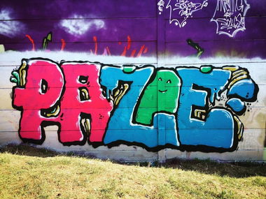 Graffiti Wall - Photo by pazh - hungarygraffiti