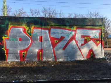 Graffiti Wall - Photo by pazh