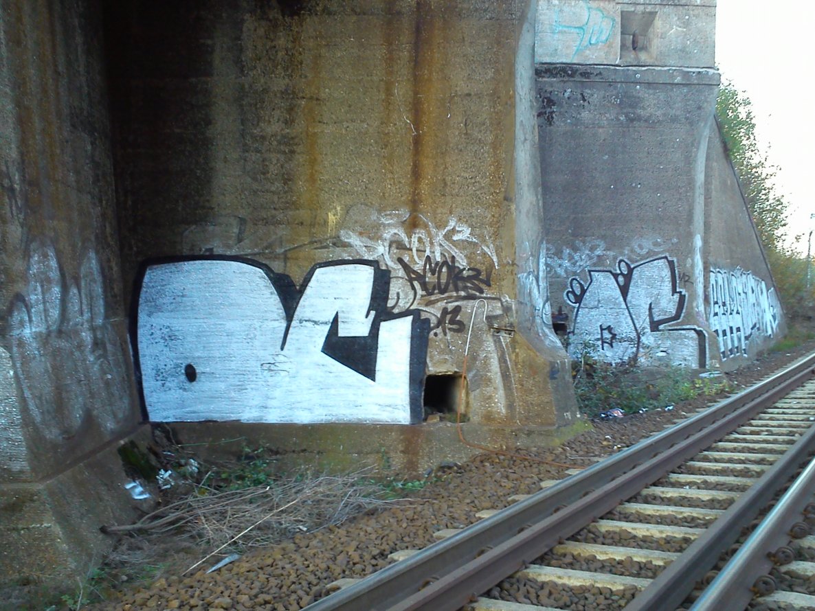 Graffiti Bombing - Photo by pcok2