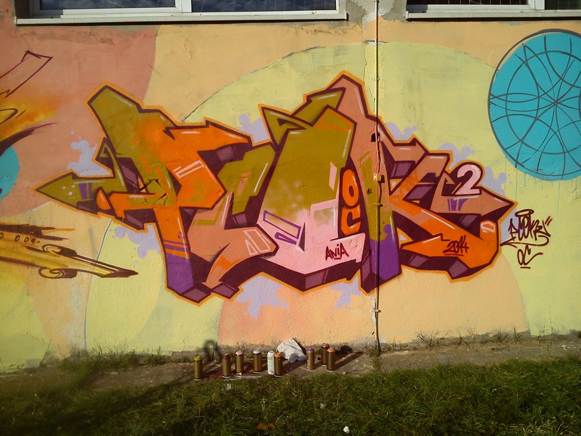 Graffiti Wall - Photo by pcok2 (2014)