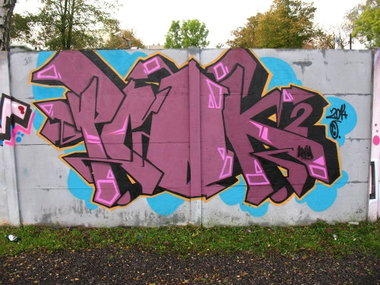 Graffiti Wall - Photo by pcok2 (2014)