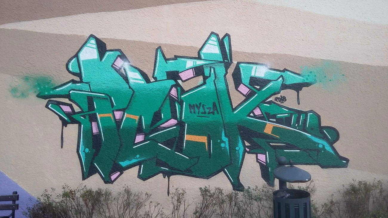 Graffiti Wall - Photo by pcok2 (2018)