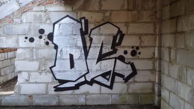 Graffiti Bombing - Photo by pcok2 - oc, ocrew (2017)