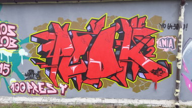 Graffiti Wall - Photo by pcok2 (2015)