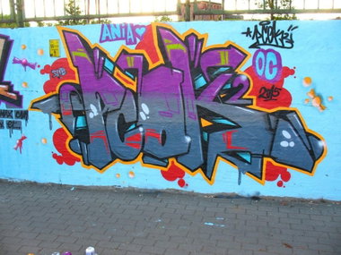 Graffiti Wall - Photo by pcok2 - oc, jws (2015)