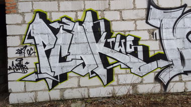 Graffiti Wall - Photo by pcok2 (2017)