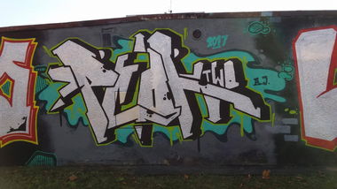 Graffiti Wall - Photo by pcok2 (2017)
