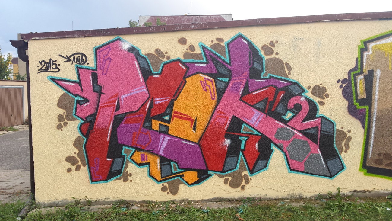 Graffiti Wall - Photo by pcok2 (2015)