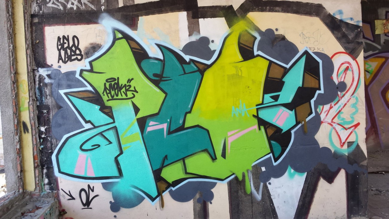 Graffiti Wall - Photo by pcok2 (2015)