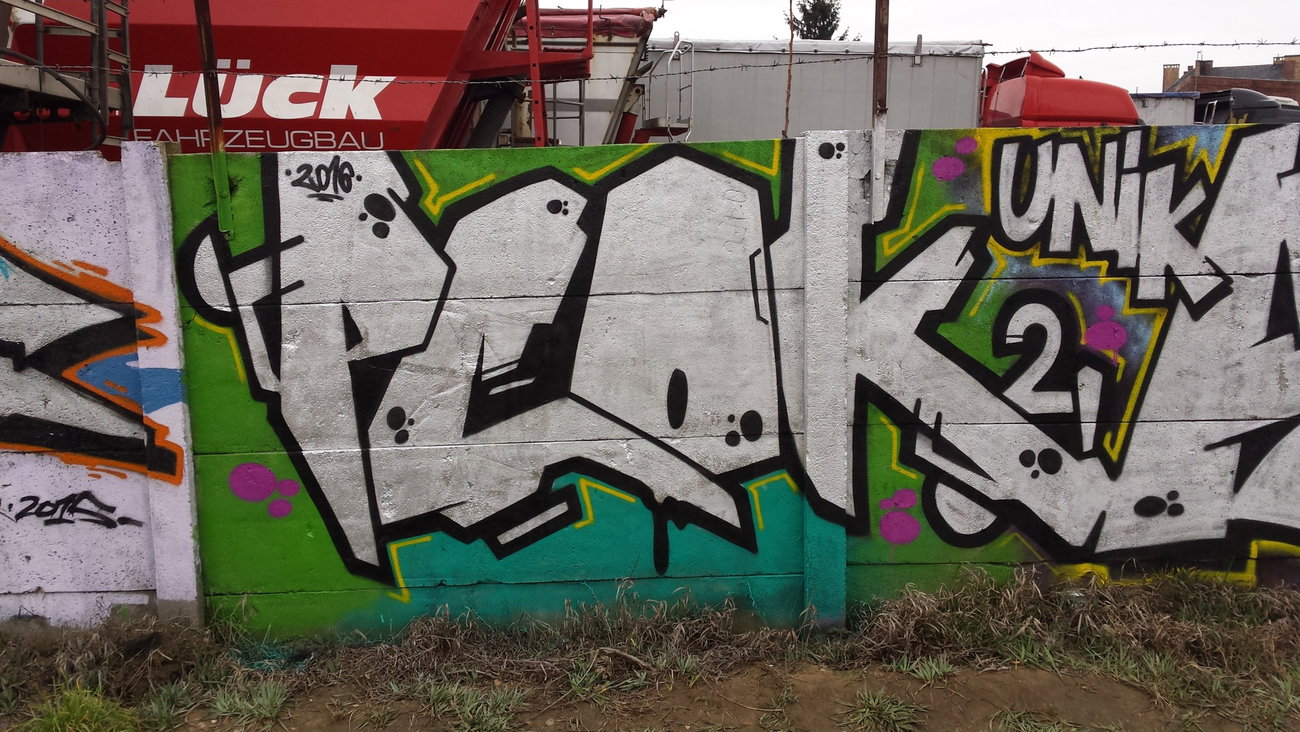 Graffiti Wall - Photo by pcok2 - pcok2, chaos, oc (2016)