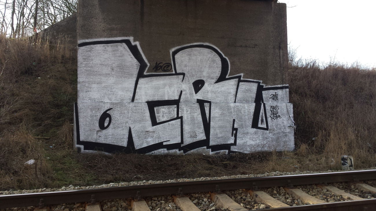 Graffiti Bombing - Photo by pcok2 (2016)