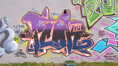 Graffiti Wall - Photo by pcok2 (2017)