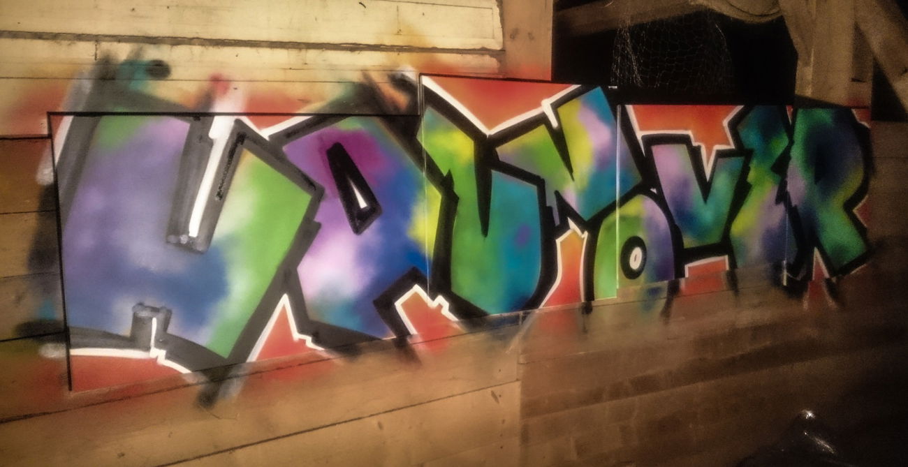 Graffiti Sketch in Kiel - Photo by peacemaker - hannover, leinwand, canvas (2017)