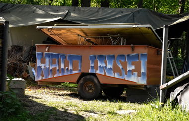 Graffiti Wall - Photo by peacemaker