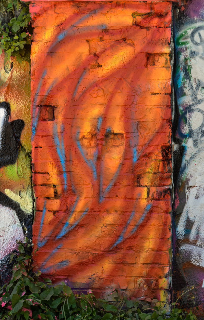 Graffiti Wall - Photo by peacemaker