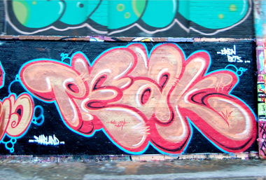 Graffiti Wall in Hannover - Photo by peaks76 - peak7 (2009)
